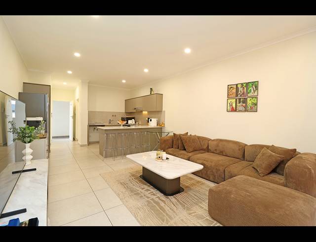 2 BEDROOM APARTMENT FOR SALE IN GREENSTONE HILL